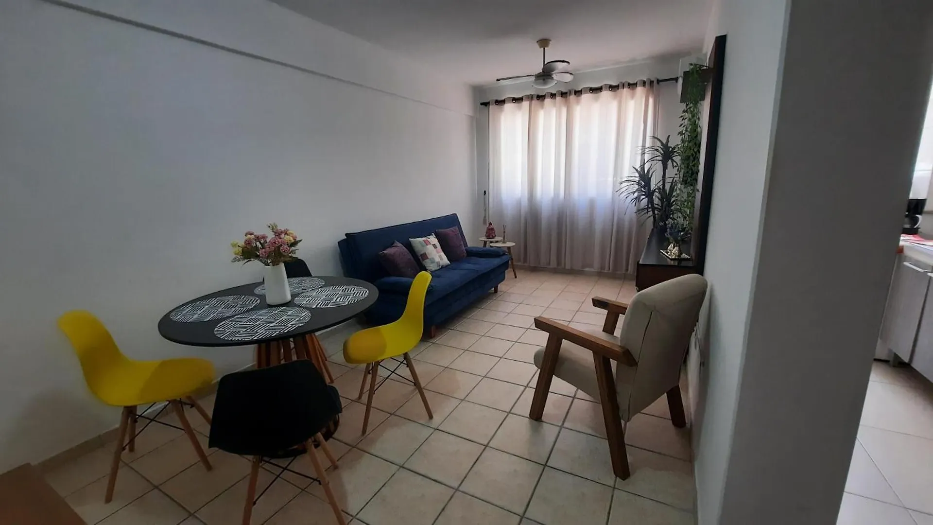 아파트 Apto Na Quadra Do Mar - Balneário Camboriú 브라질
